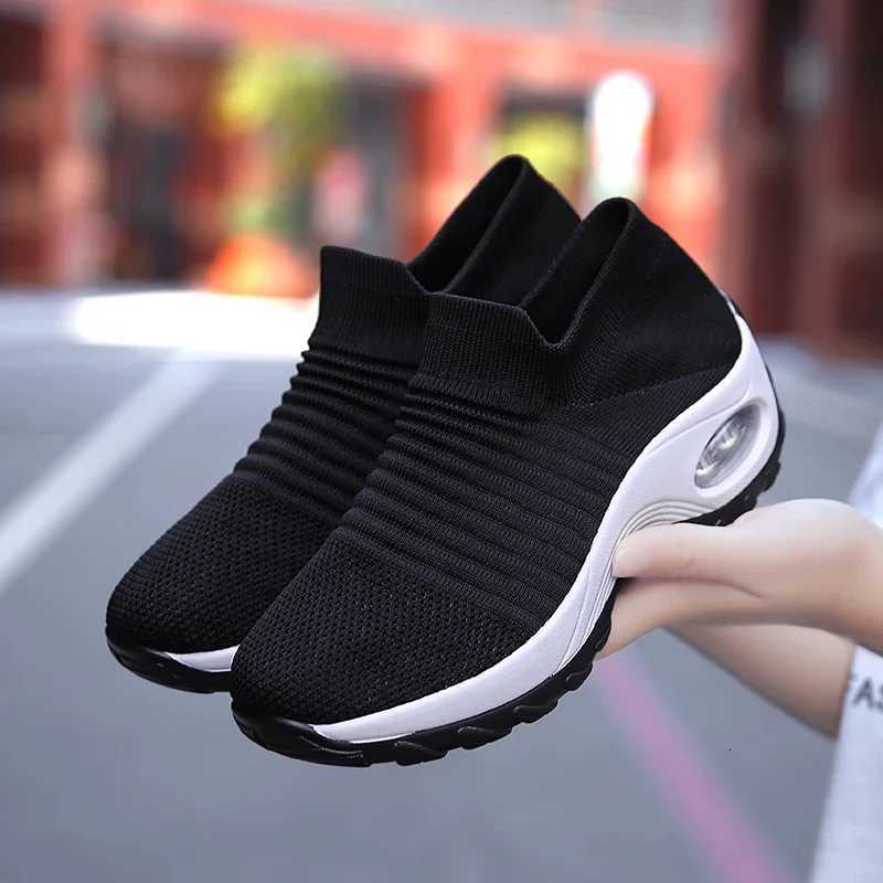 Casual Shoes Women Sneakers Summer Fashion Black Sports Casual Shoes Breathable Mesh Lightweight Air Cushion Non-Slip Running Shoe Zapatillas H26101