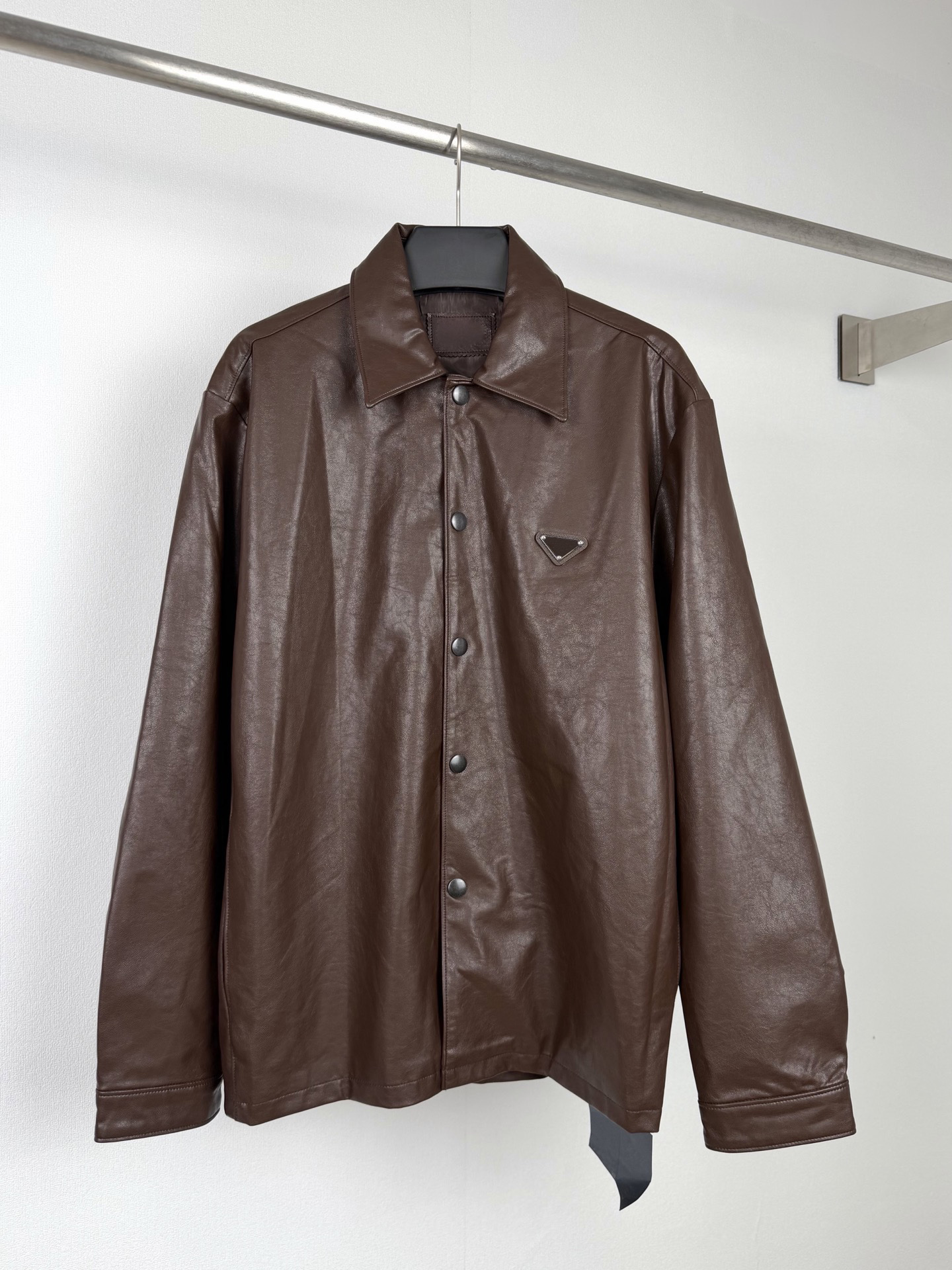 2026 Fashion Jacket 26SS Khaki Zipper Jackets Streetwear Outdoor Casual Oversize Jacket Brand Coats Satin Designer Jacket Clothing s4