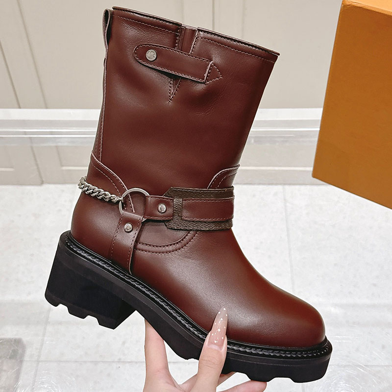 Women Beaubourg Ankle Boot Designer Western Style Boots Elastic Side Panels Silver Tone Chain Studies Lightweight Micro Outsole Autumn Winter Street