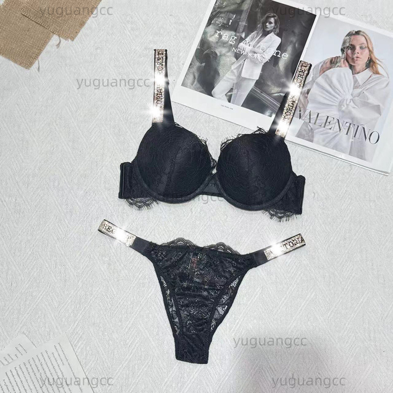 Trendy Victorialys secretlys Bras Set Womens Underwear 2 Pcs Suits Brand Sexy Adjustable Sparkling Diamond Straps Underwire Bikini Thong T back Bra