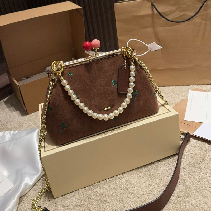 Coschbag Designer Bag Womens Kiss Lock Closure Cherry Embroidery Purse Mini Top Handle Vintage Style Handbag For Date Night Shopping Shoulder Crossb