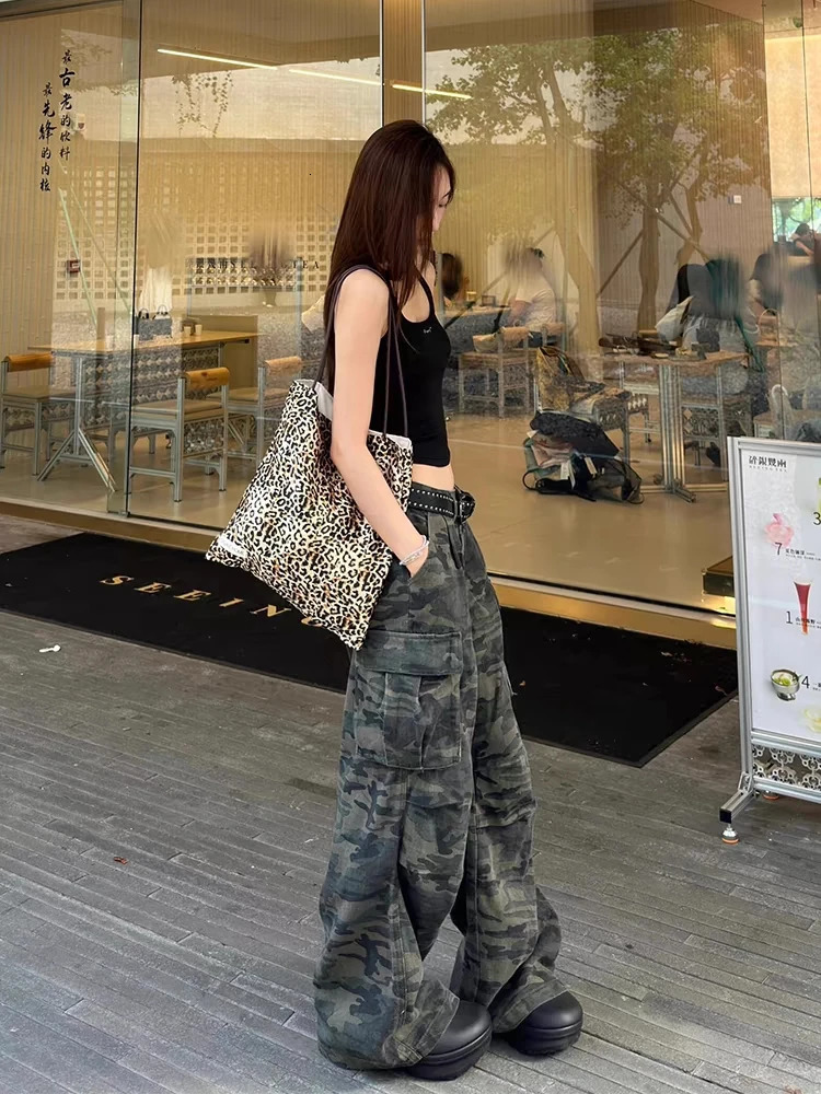 plus Size American Retro Camouflage Casual Work Pants Women's Loose Wide Leg Jeans Autumn Sle High Waist Zipper Closure 261015