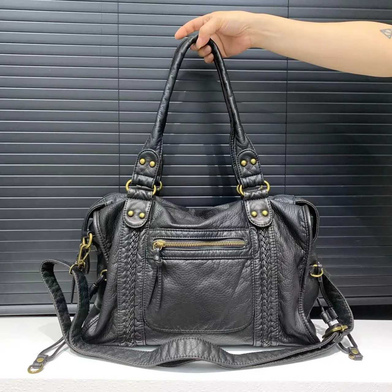 Cross Body Y2K Spicy one Shoulder Crossbody Bag Vintage WAshed Leather Soft Leather Motorcycle Bag Large Capacity Bag H261016