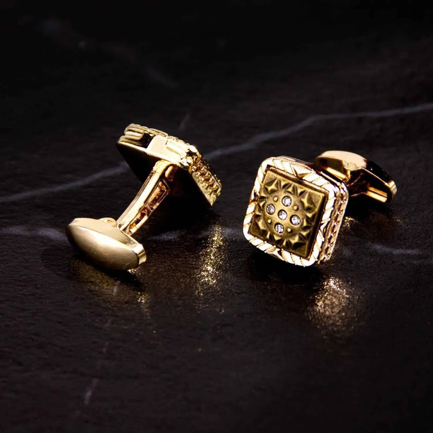 Cufflink Luxury Man Shirt French Cufflinks For Mens Wedding Sleeve Square Button Men Cuff Link Tie Clip pair Gold Plated Bullet Ba
