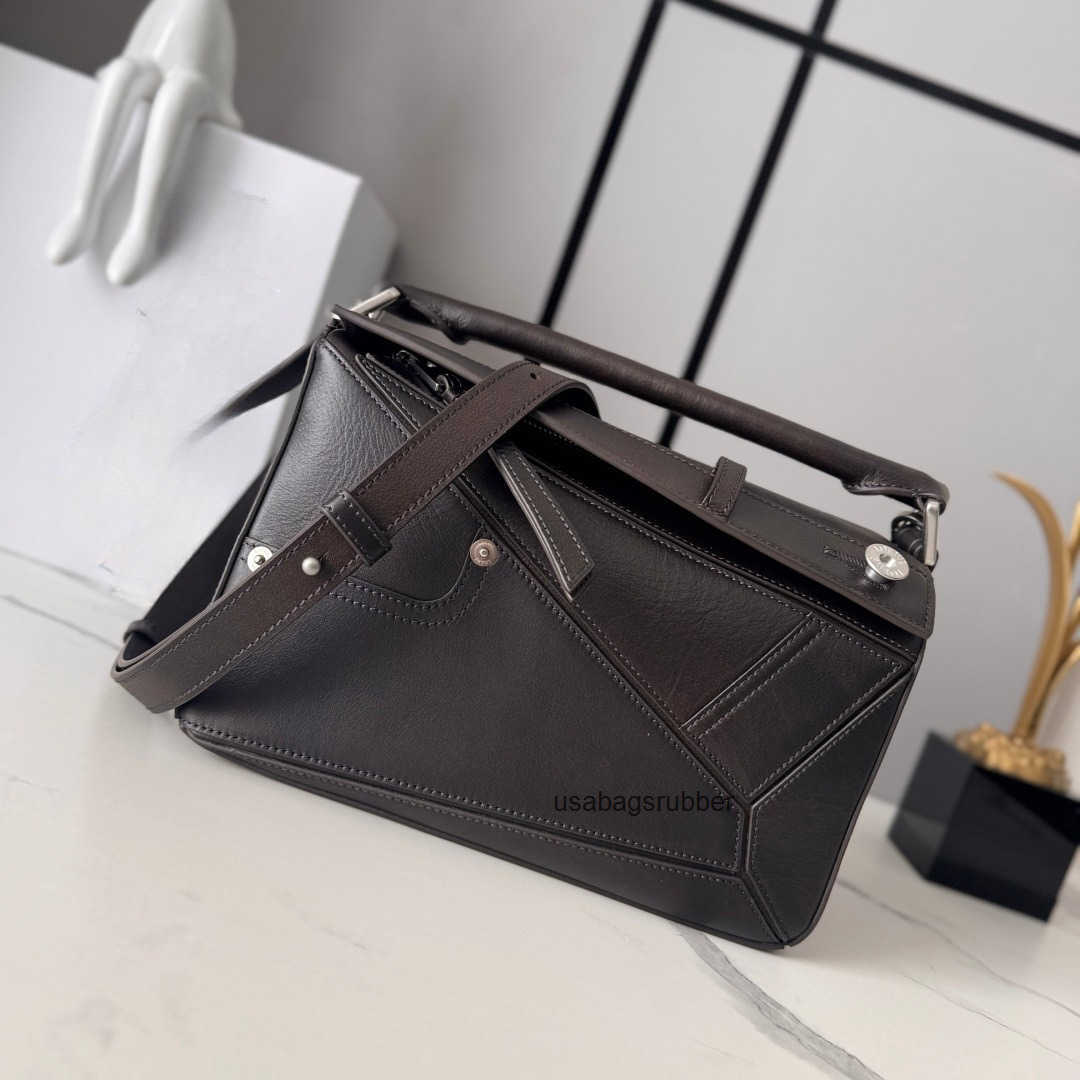Modern Designer Style 2026 New Geometric Bag Leather Patchwork Pillow Bag Unisex Handbag Trendy