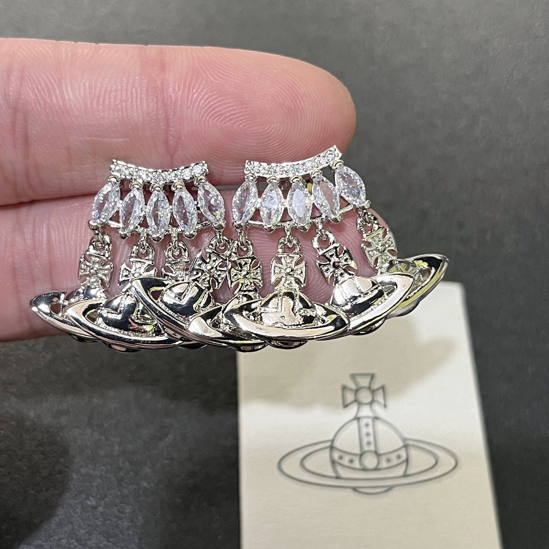 earrings Xijia high-quality zircon Saturn pendant for women, European and American style, light luxury, niche design, stud earrings