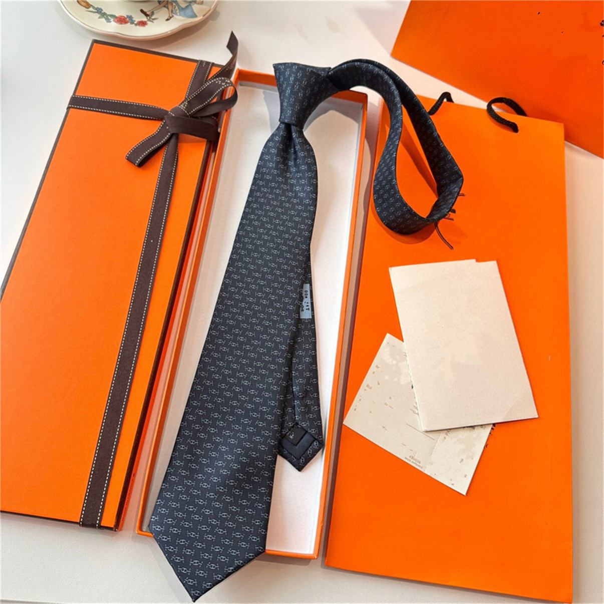 SS Neck Ties box New Mens Printed 100% Tie Silk Necktie black blue Aldult Jacquard Party Wedding Business Woven Fashion Design Tie 0973