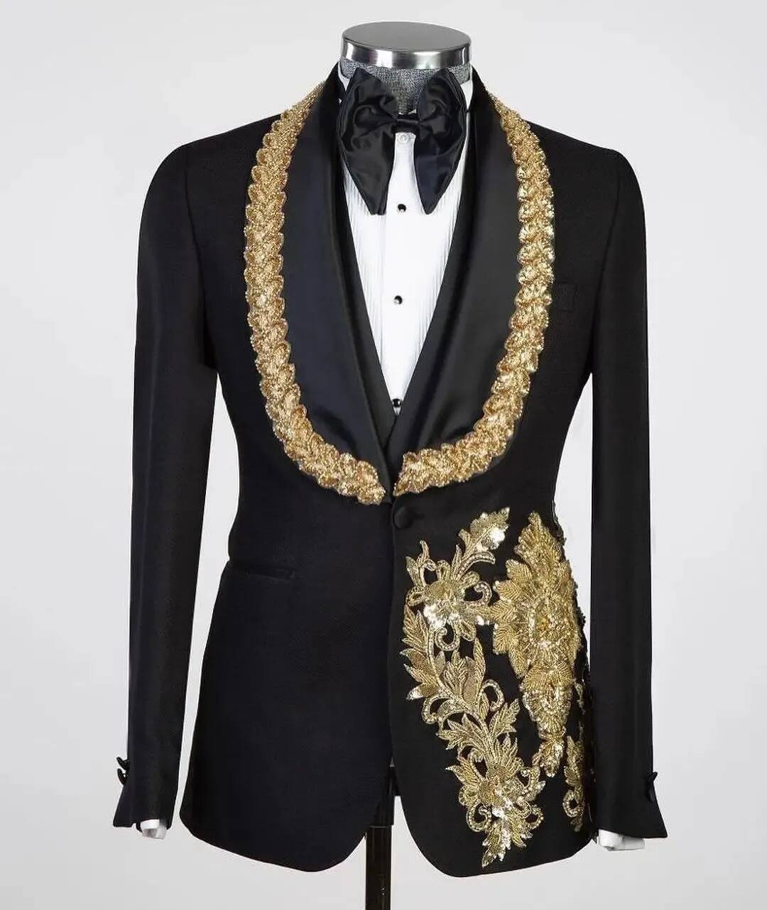 Gorgeous Men's Wedding Suit Shawl Lapel Tailored Blazers Sequins Appliques Groom Jacket for Men One Button 2 Pieces Set Warm Custom Made Coat+V