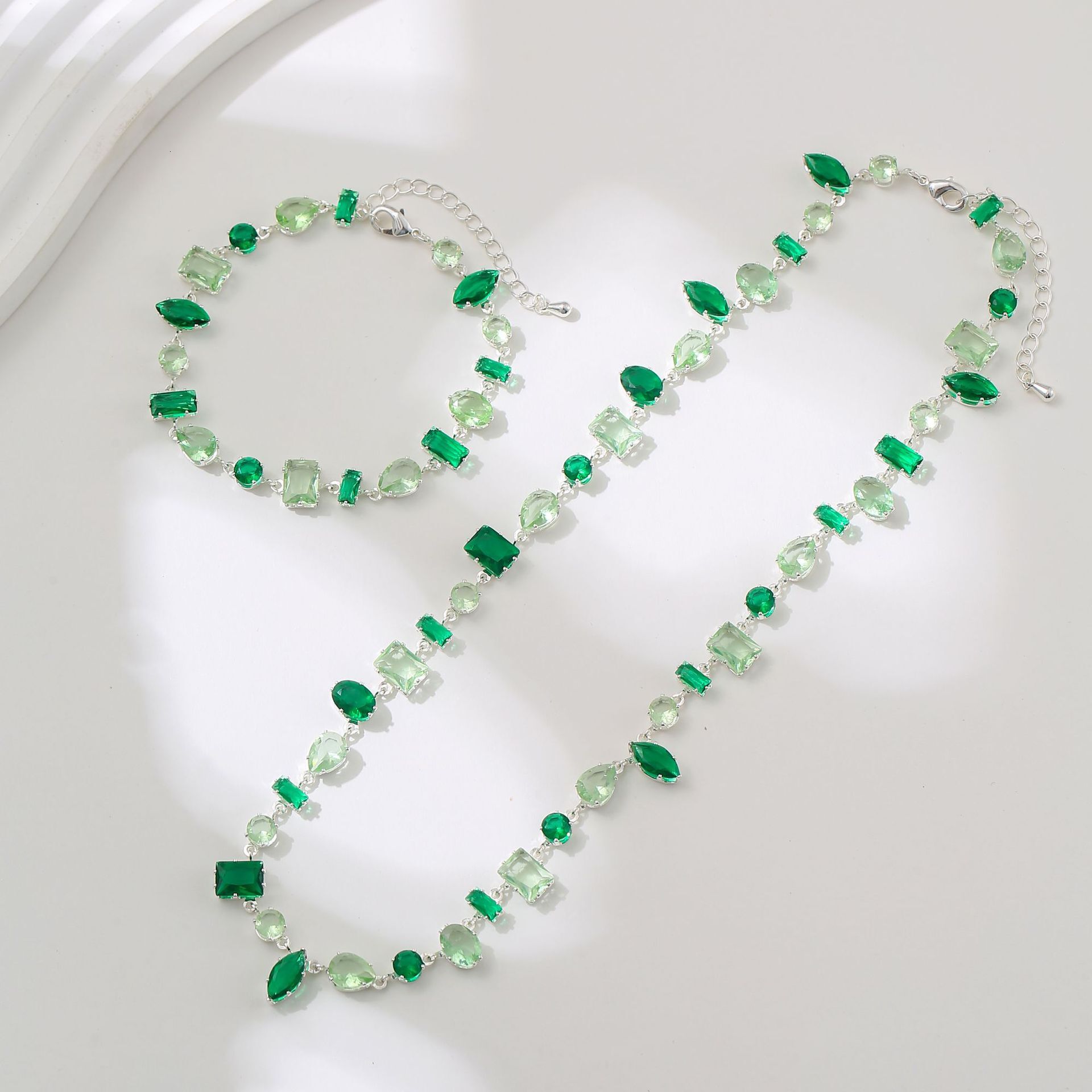 Shijia New Oval Zircon Bracelet For Women, Emerald Radiant Crystal Candy Bracelet, Light Luxury High-End Feel
