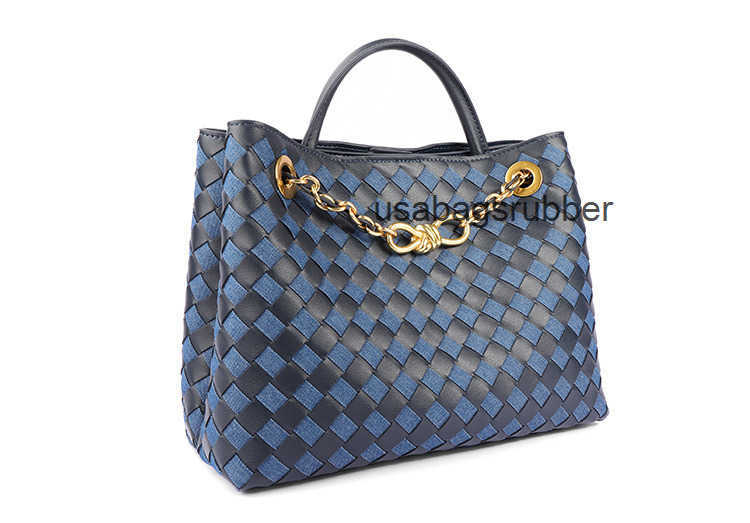 Refined Designer Style Women's Bag New Trend Woven Fashion Versatile Handmade Woven Handheld Shoulder Crossbody Textured Bag
