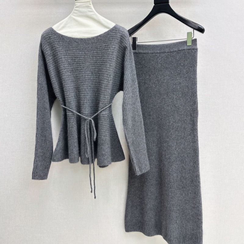 sweaters women's Designer sweaters for woman luxurious sweaters knitted top Spring and Autumn Style Youth-Friendly Color-Matched Embroidered Ed