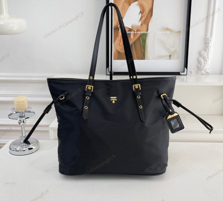 AAA Designer New BagFashion Re-Nylon Tote BagLuxury Re-Edition The Largehobo Purses Bucket WomanHandbag Nylon WomenQuality Tote Book BeachBorse Shop