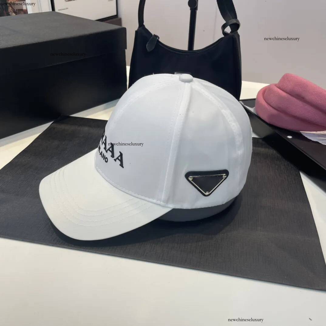 Triangle Baseball Designers Hat Women and Men Street Classic Letter Fashion Sunshade Cap Sports Caps Outdoor Travel Gift s