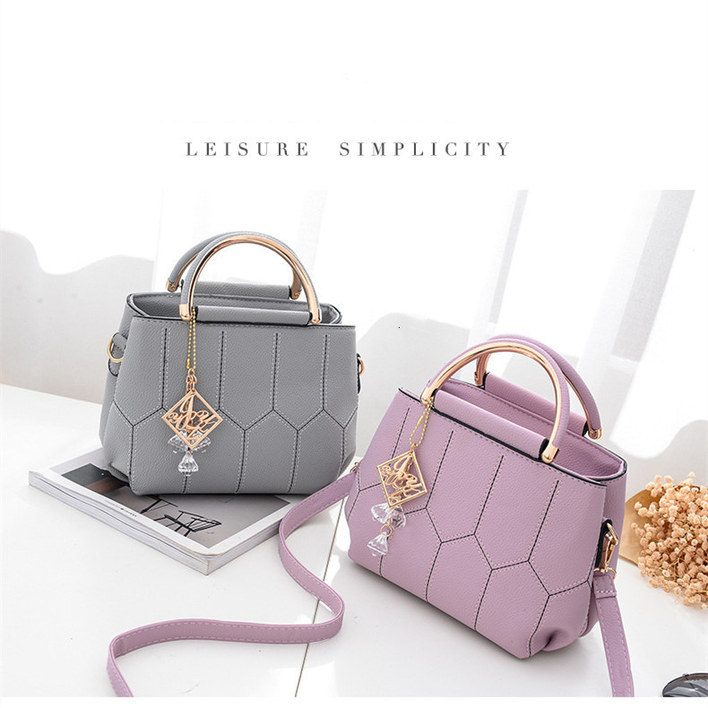 2023 New Single Shoulder Diagonal Straddle Bag Versatile Women's Handbag