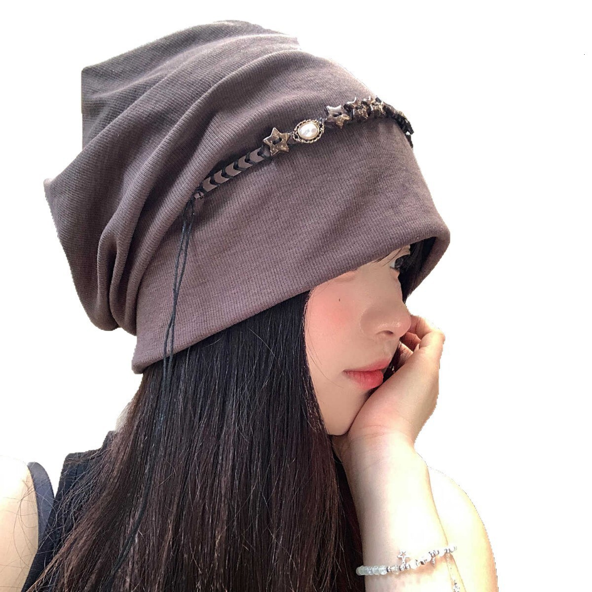 Korean-style star beaded tassel beanie, versatile retro pullover autumn winter, windproof and warm, suitable for large head sizes, trendy cold weath