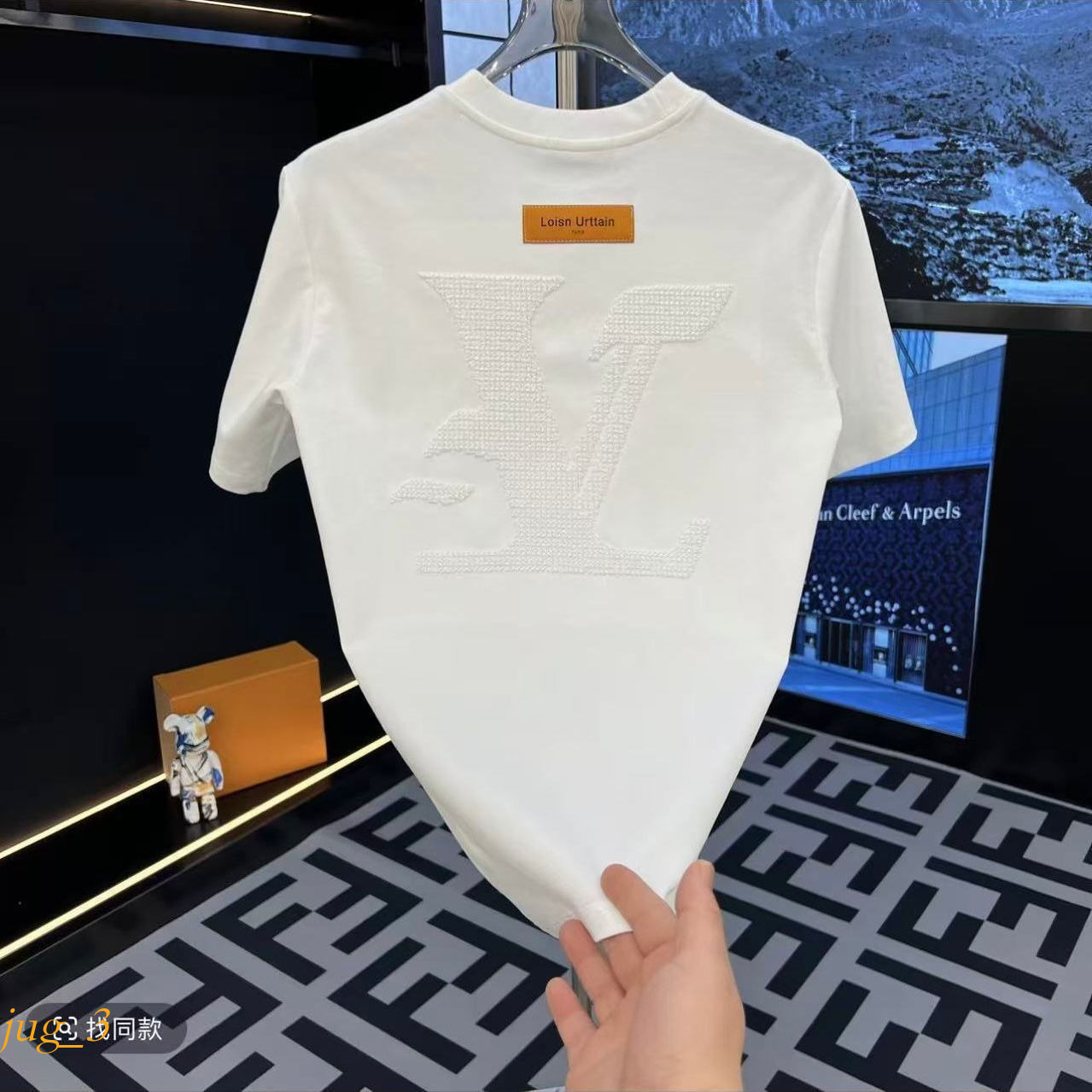 louis Cross border new style embroidered T shirt for men fashionable versatile classic design breathable and comfortable high quality short lv e53