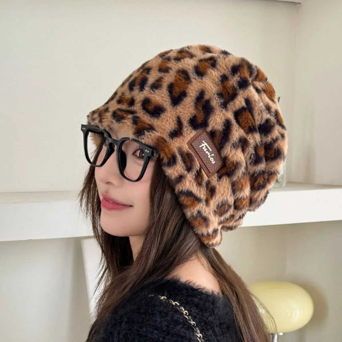 Warm Beanie Fashionable Pile Hat Leopard Print Plush Hat High-Quality Korean Headscarf For Headwear Warmth In Winter Fashion S26101790K1