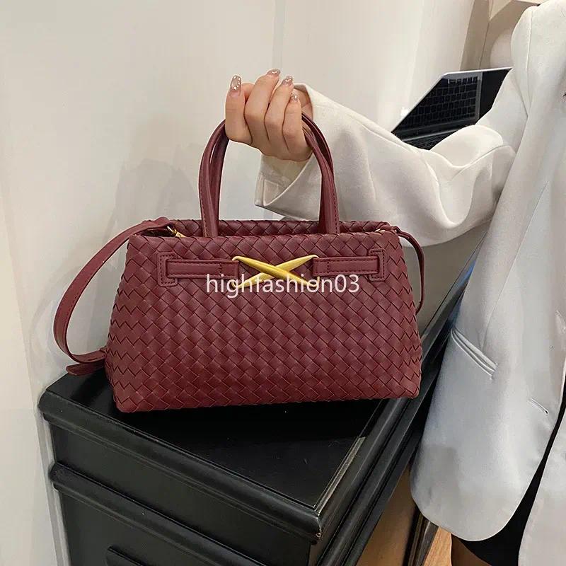Luxury Brand Handwoven Crossbody Bag Versatile Designer Tote for Women High End Old Money Style