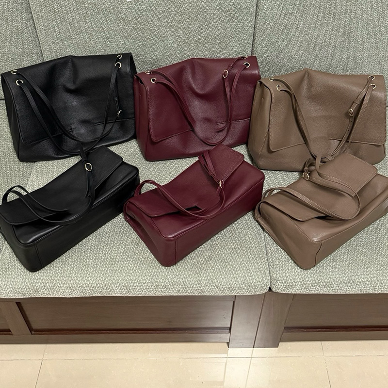 Vintage Genuine Leather designer Leather Large Flap Shoulder Bag For Women 32cm Simple Black high quality luxury Handbag Minimalist Maxi 26sf Jennie