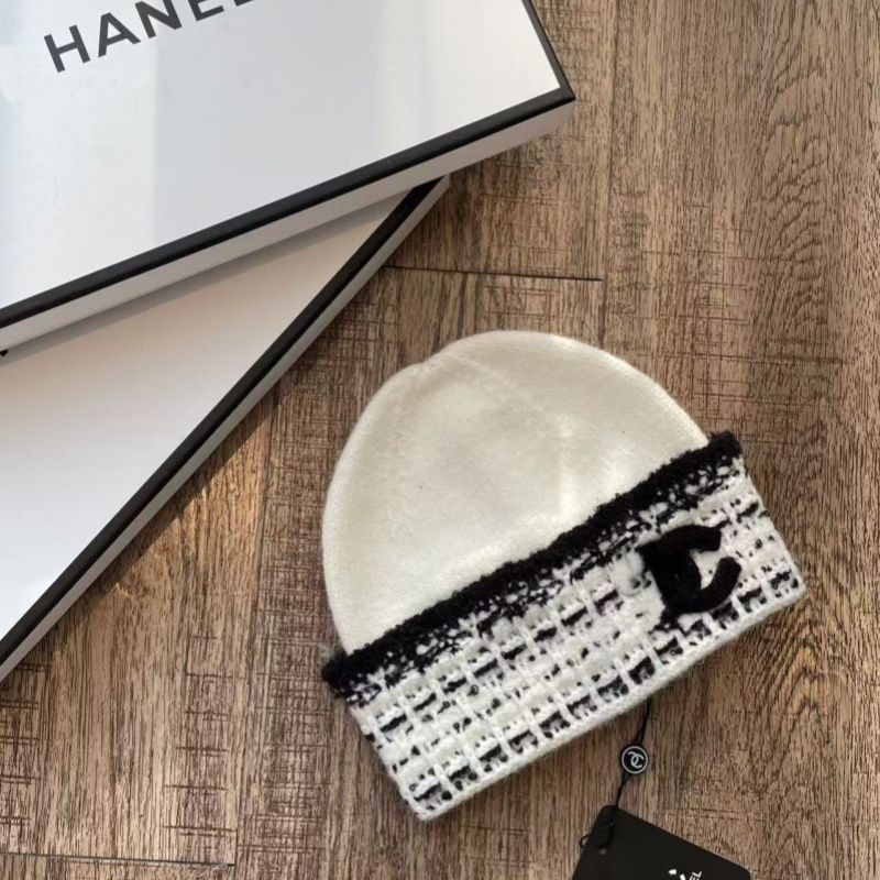 Luxury Style Knit Beanie for Women, Premium Wool Blend Winter Hat, Tweed Cuff Embroidered Logo Beanie with Gift Box, Fashion Gift