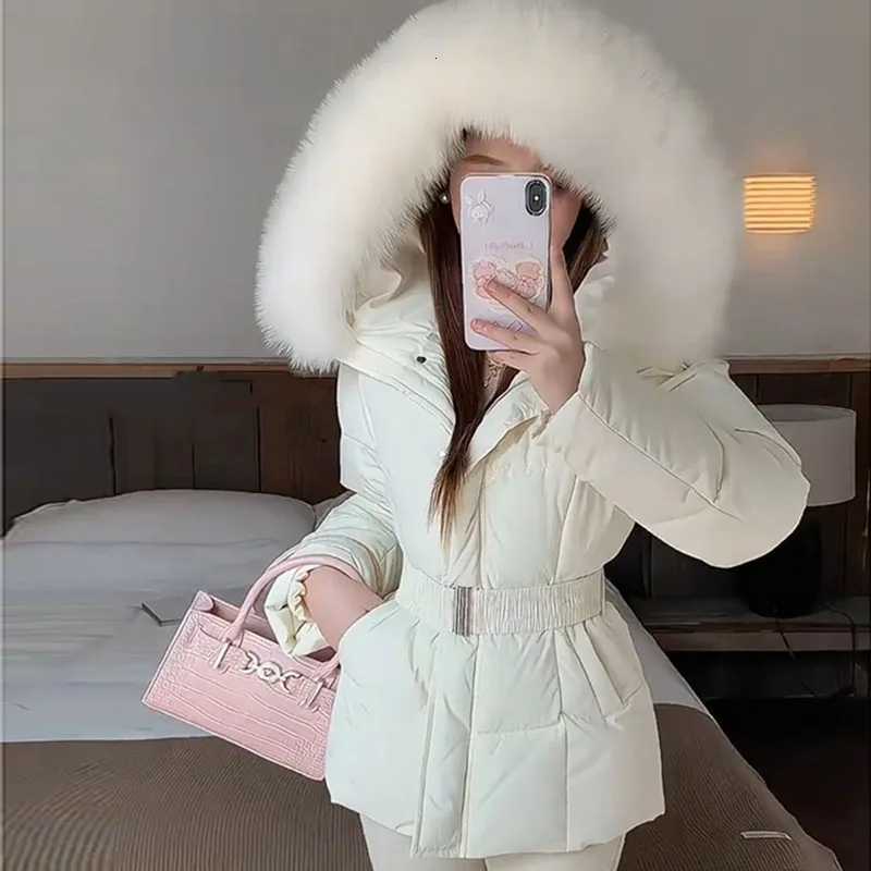 Women's Down Parkas Winter Women's Faux Fur Collar Hooded Parkas Fashion Belt Thick Padded Cotton Jacket Women Slim Fit Solid Zipper Puffe