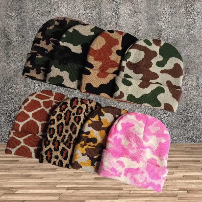 Beanie/Skull Caps New Woolen Hat for Autumn and Winter Outdoor Casual Ski Hat European and American Style Warm Jacquard Camouflage Q261017