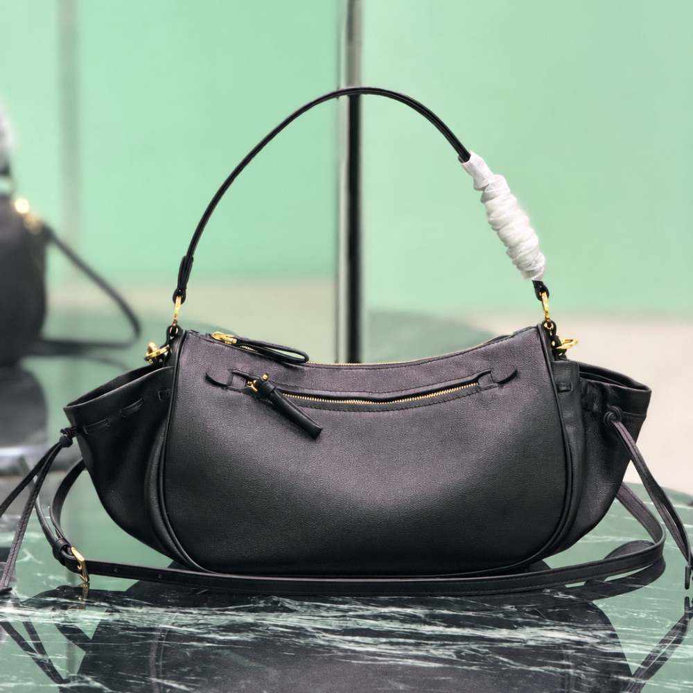 Slouchy Crescent Hobo Bag Leather Side Drawstring Zip Pocket Shoulder Crossbody Chic for Daily Outings Top-Tier Designer New Arrival
