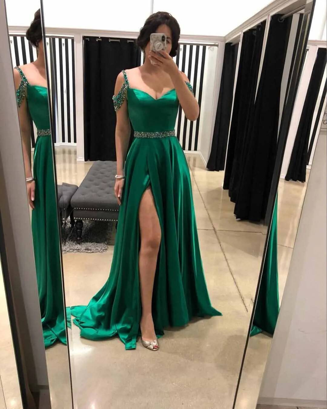Sexy Green Prom Dress Off The Shoulder Beading Formal Evening Gowns Long Satin Slit Abendkleider Robes De Soire