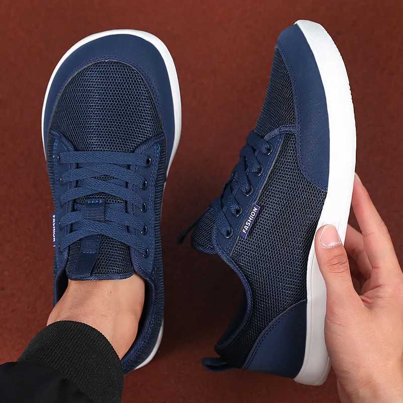 Casual Shoes Men's Wide Barefoot Shoes New Fashion Outdoor Running Sneakers Minimalist Large Trendy Mesh Casual Walking Shoes Hot Selling H2610