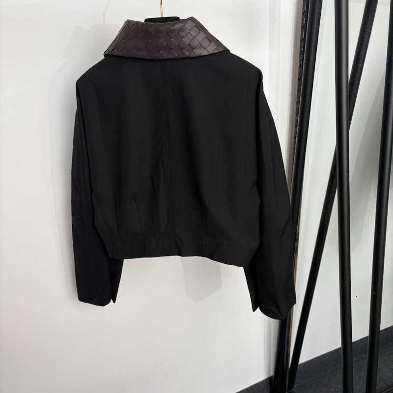 Women's Jackets Designer High-End New Detachable Woven PU Leather Collar Double Pocket Short Windbreaker Long Sleeve Jacket