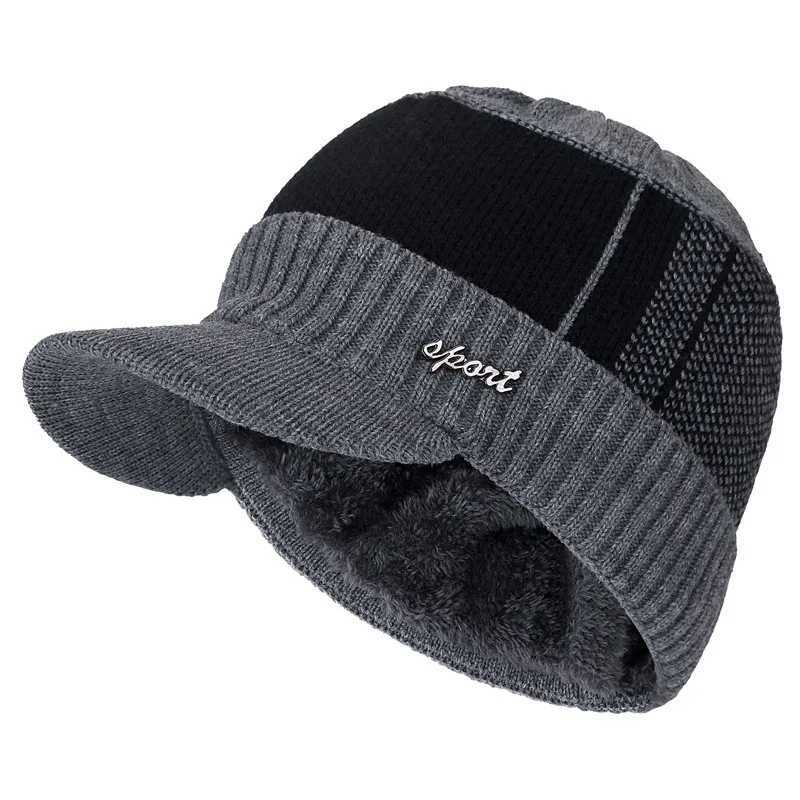 Warm Hot Sale Unisex Winter Hat With Brim Plush Fur Lined Knit Cap Sports Label Thicken Winter Hats For Men M261016