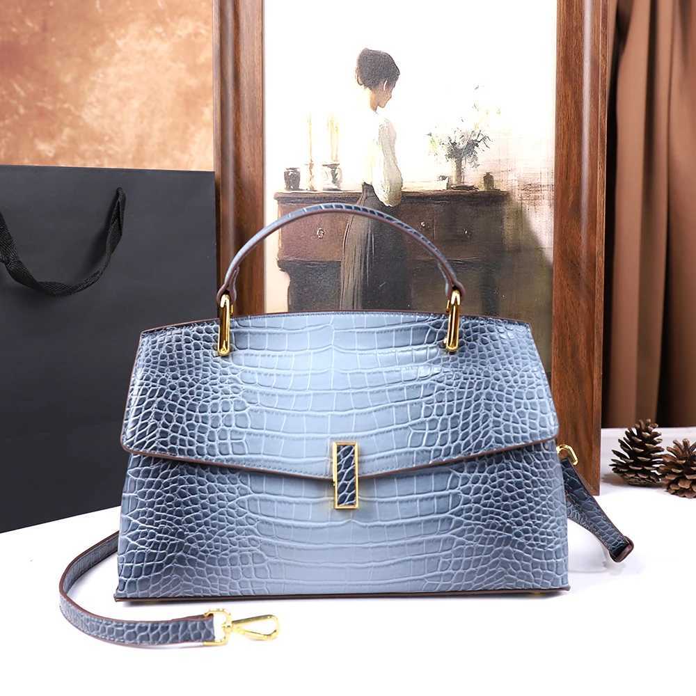 Evening Bags 2025 New Crocodile Pattern Large Capacity Handbag Vintage Ladies Single Shoulder Slant Cross Bag Stylish Simple Women's Purse H261