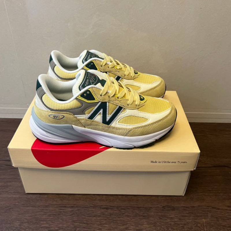 Premium Designer 990v6 comfortable versatile retro dad shoes men women, suitable for commuting, casual wear, sports, and running