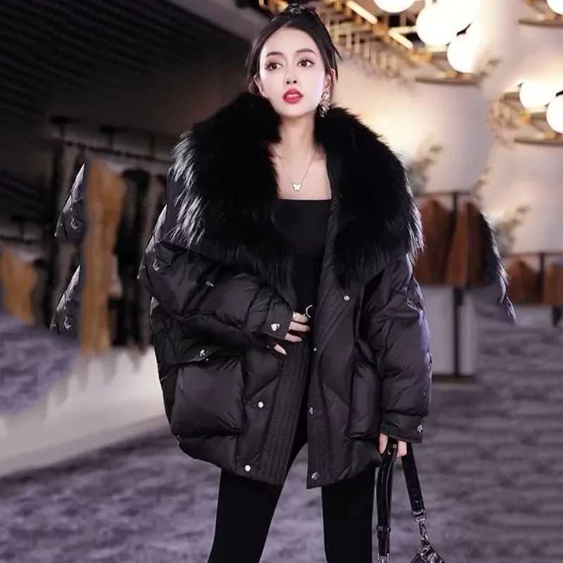 Women's Down Parkas European Style Down Jacket With Large Fur Collar Popular And Fashionable Overcoming The Lingge Style Women's Winter Ne