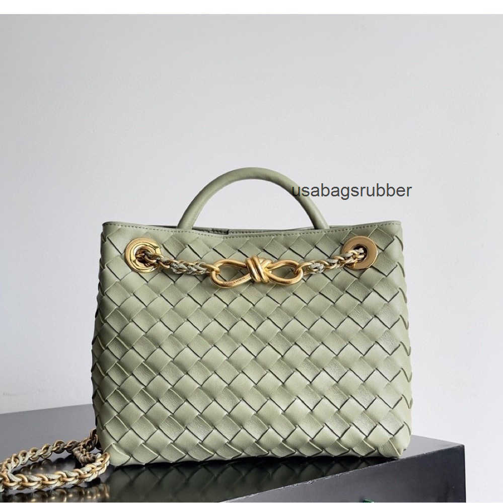 Graceful Designer Style Knotted Chain Leather Tote Bag Soft Touch Textured Leather For Casual Outings
