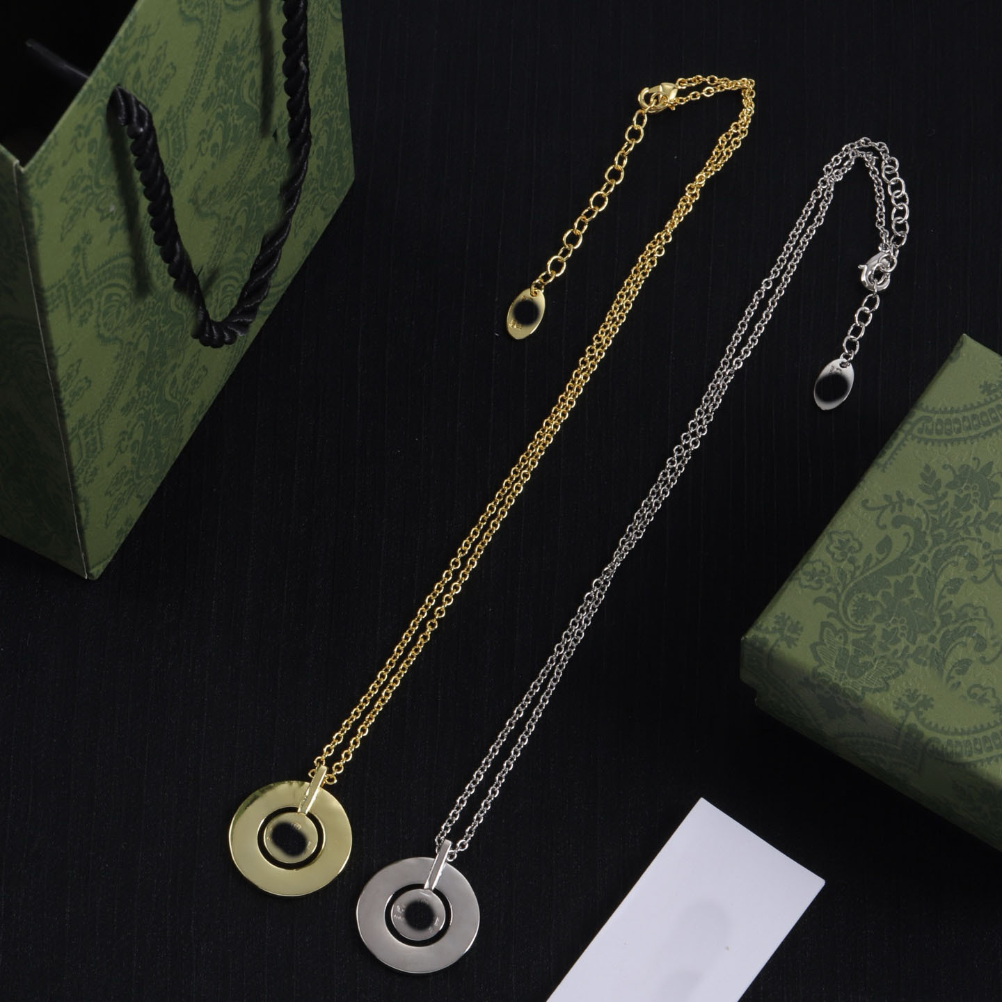 jewellery designer for women round pendant letter O shaped chain clavicle necklace design made of brass unique and niche style gg Necklace