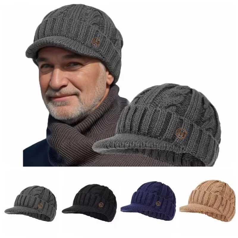 Beanie/Skull Caps Keep Warm Winter Big Size Beanies for Men Outdoor Short Brim Duck Tongue Cap Winter Plush Thick Fried Dough Twists Knitting Hat Q2