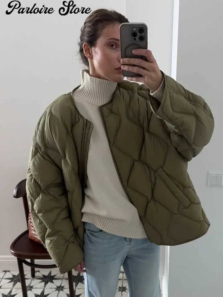 Women's Down Parkas Soft Purple Round Neck Diamond Quilted Puffer Jacket Zip Up Oversized Short Coat 2026 Winter Casual Commute Chic Street Ove