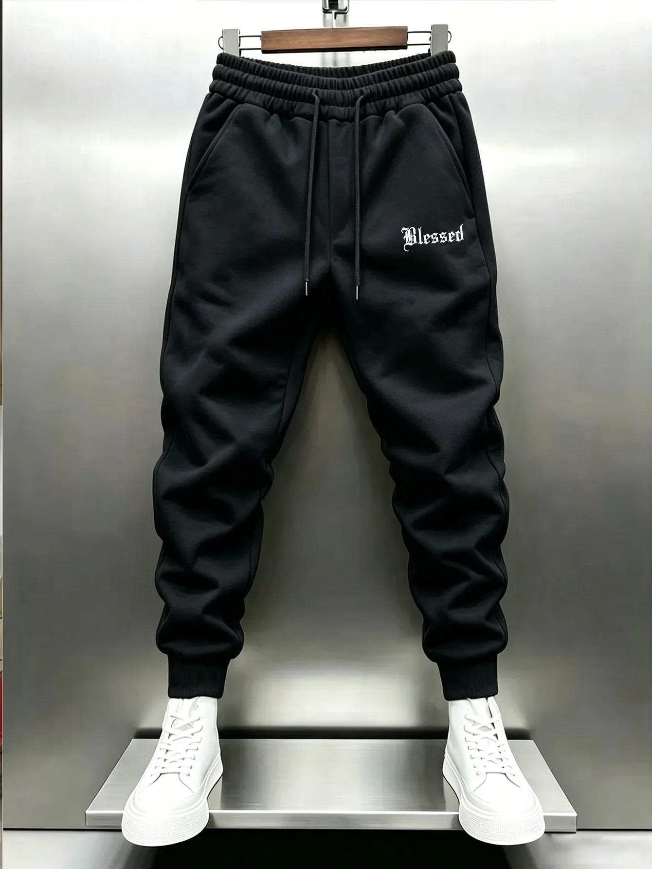 2026 Mens Sweatpants Fit Joggers for Sports and Streetwear Loose Casual Pant Drawstring Multipocket Men Printed Long 261017