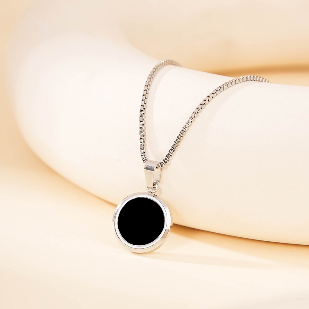 European and American fashion stainless steel round pendant with black enamel, electroplated gold silver unisex necklace