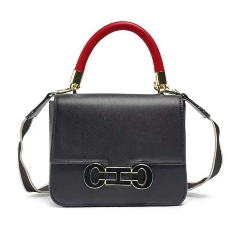 Evening Bags Totes CH Fashion Light Niche Simple Solid Color Crossbody Bag Elegant Tote Stationery Print Design Women's Bag H261016