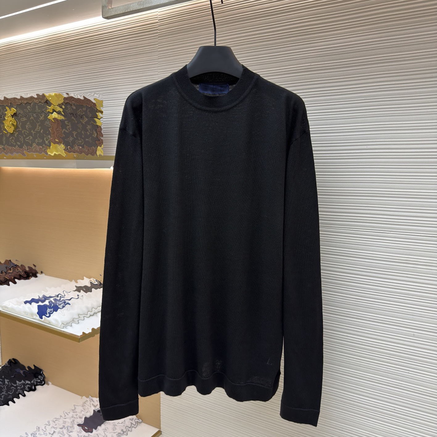 Designer brand clothing, high-quality men's black thin knitted sweater with long sleeves, solid color round neck, light luxury, simple base, ca