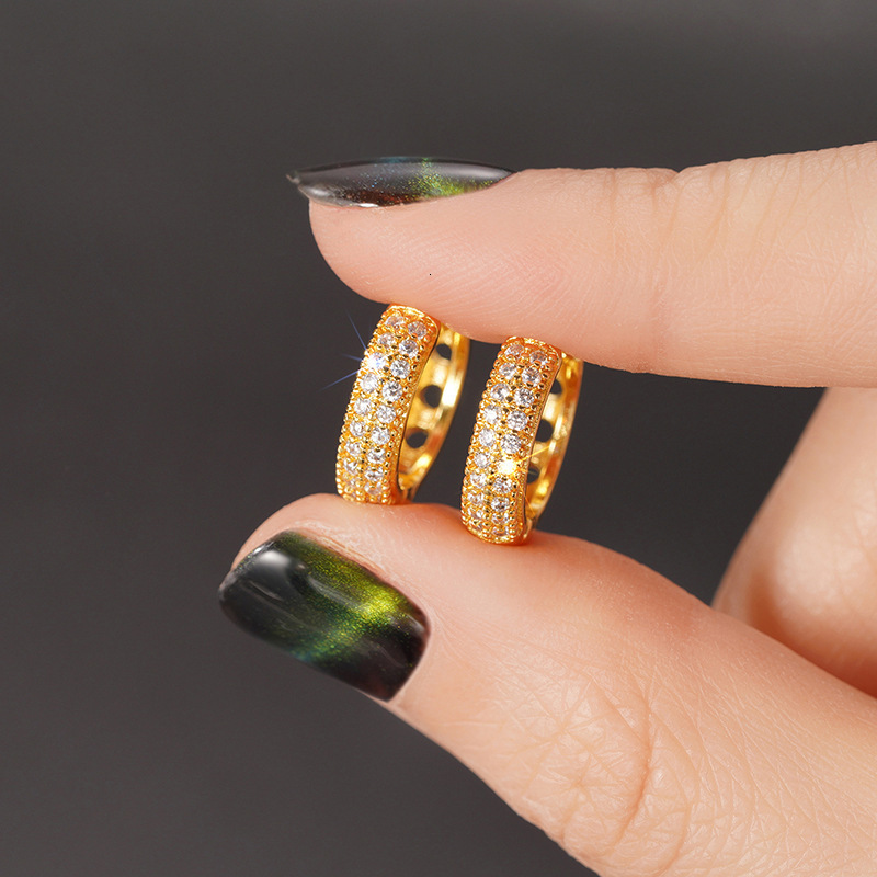 Huitan Manufacturer Wholesale Hot-Selling Women's Earrings, Simple Micro-Inlaid Zircon Jewelry, Small And Exquisite Everyday Accessories