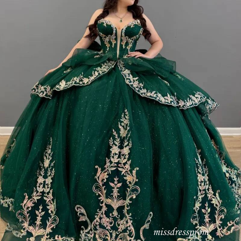 Dark Green Glitter Quinceanera Dresses Off Shoulder Ball Gown Sweet 16 Dress Gold Applique Lace Beads Bow Tull Party Birthday Vestidos 15 Anos