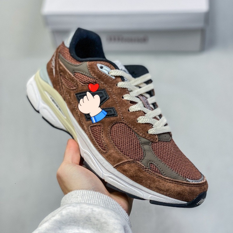 Premium Designer 990V6 President Original Grey Men's and Women's Breathable Retro Casual Sports Running Shoes with Height Increase