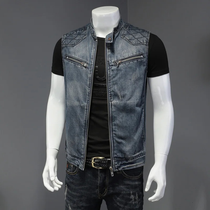 2026 Men Motorcycle Biker Denim Vest Vintage Blue Embroidery Zippers Pockets Sleeveless Jackets Punk Cowboy Fashion Wasitcoat 261015