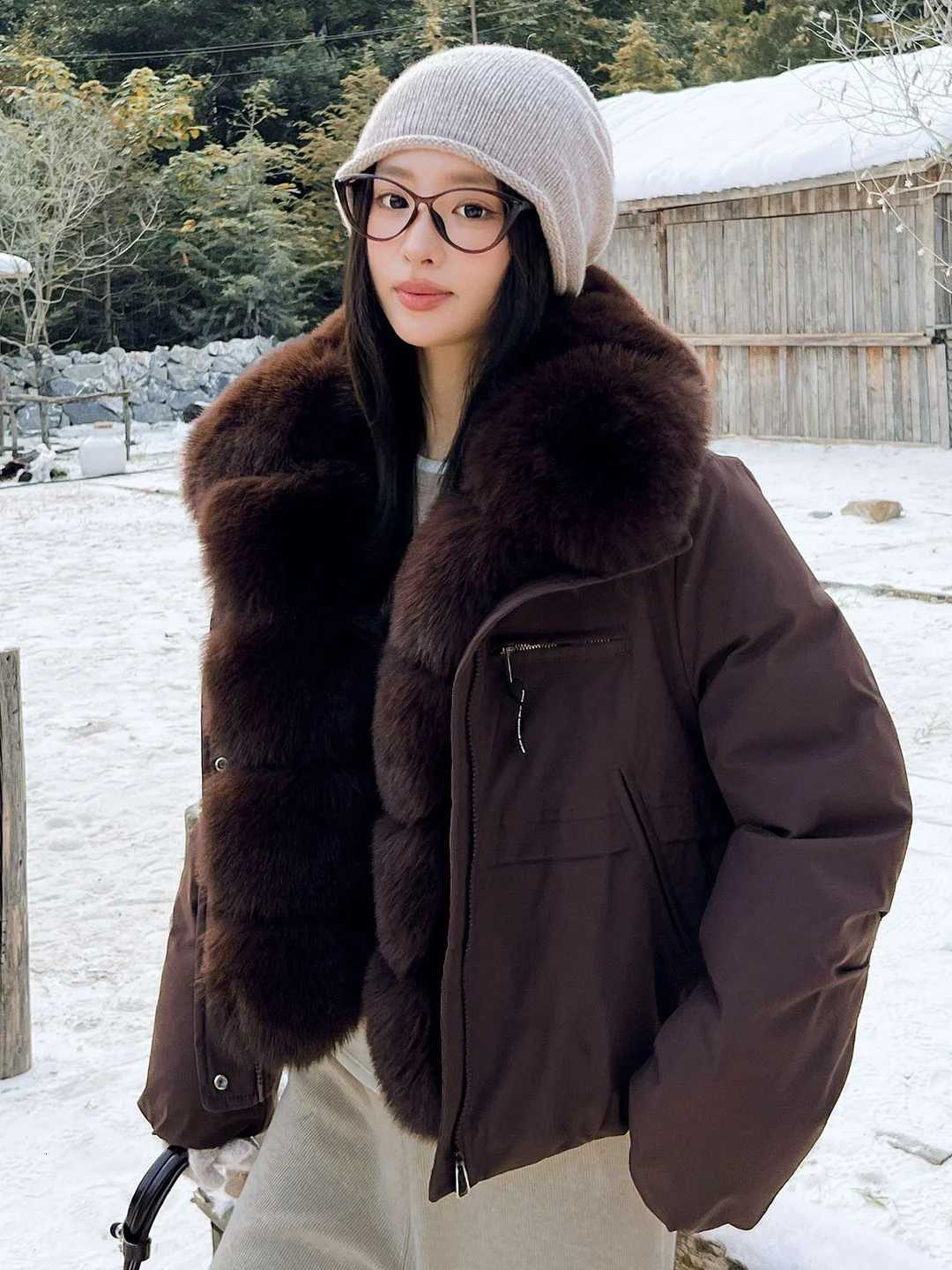 Women's Down Parkas 2026 Winter Fashion Thickened Short Parka Coat Women's Warm Cotton Jacket with Fleece Large Fur Collar Compact SizeT26