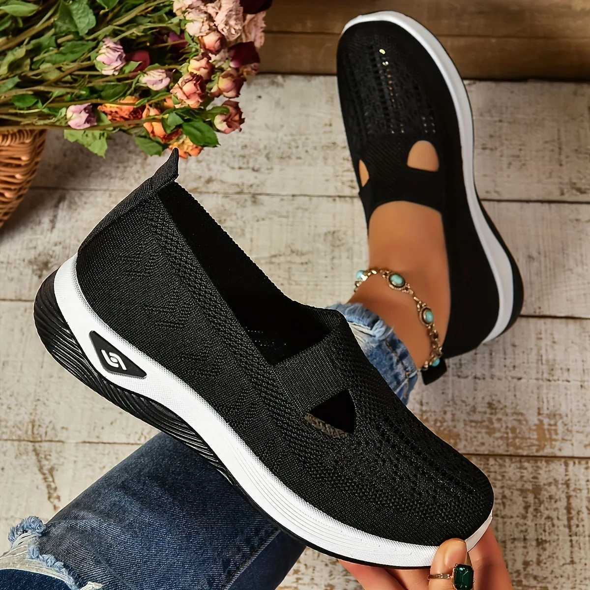 Casual Shoes New Arrival Women Mesh Breathable Comfortable Orthopedic Shoes Non Slip Sneakers Women's Casual Shoes for Spring and Summer H26101