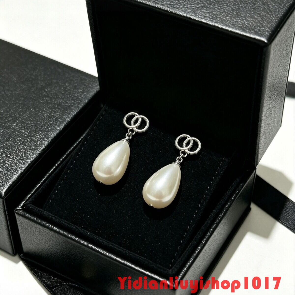 Designer Earrings Pearl Drop Earrings S925 Silver Posts Delicate And Luxurious For Women Elegant Pendant Earrings