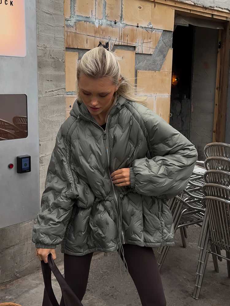 Women's Down Parkas Thicken Solid Women's Cotton Coat Casual Long Sleeve Hooded Zippers Pleated Female Outwear 2026 Winter Lady Oversize J
